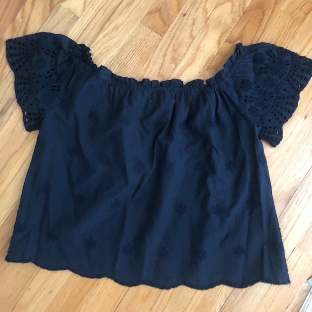 Hollister Navy Eyelet Off Should Top